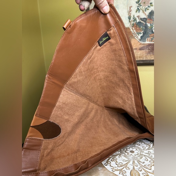 EUC Sam Edelman “Penny” Riding Boot Whiskey” Size 6/6.5 (fits me like a snug 7) - Picture 8 of 13